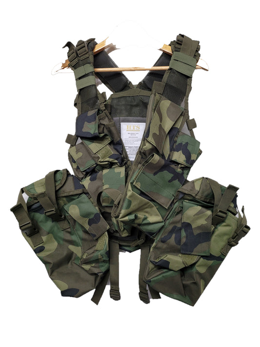 M-83 ASSAULT VEST WOODLAND